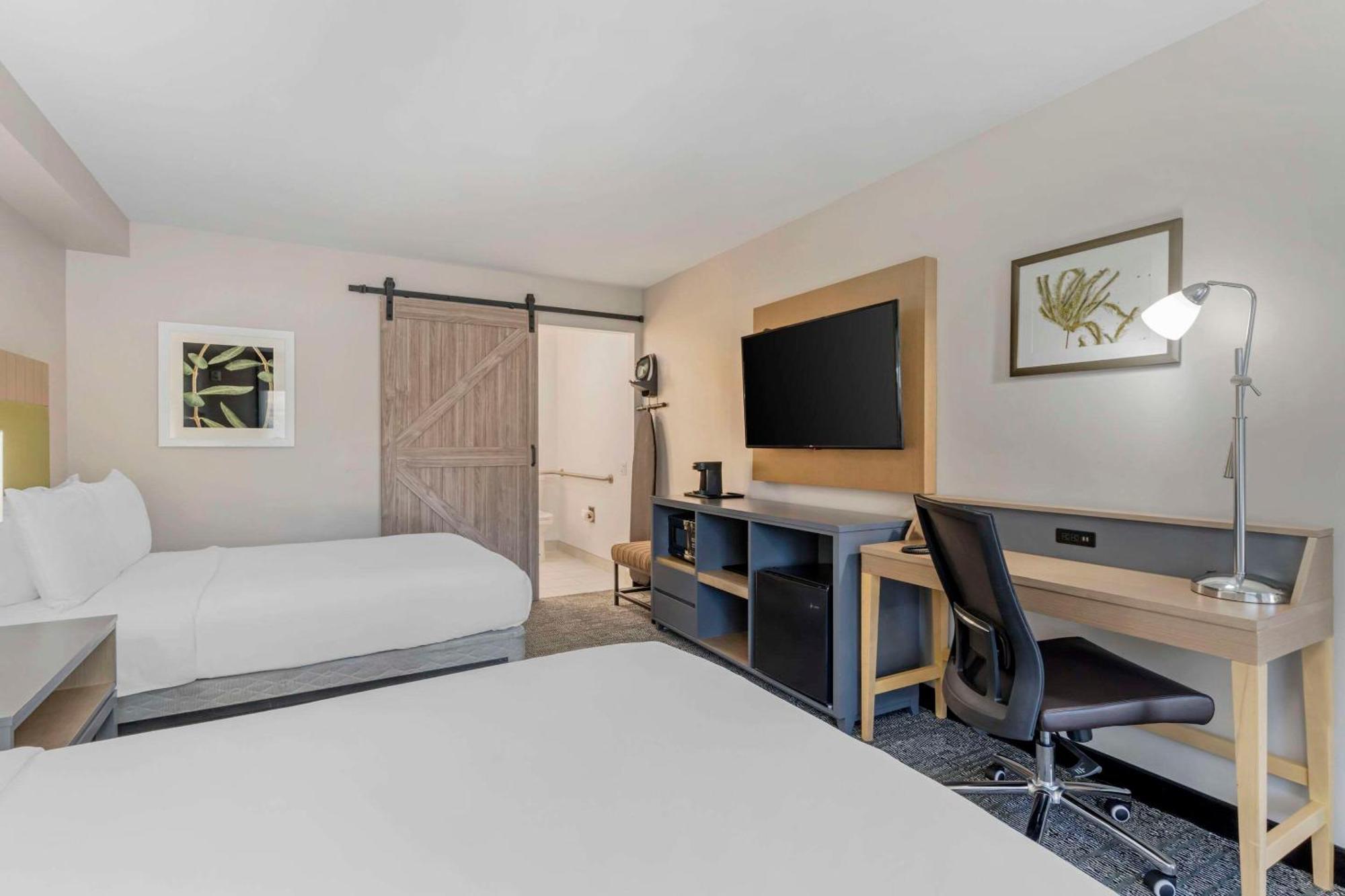Country Inn & Suites By Radisson, Vallejo Napa Valley, Ca Экстерьер фото