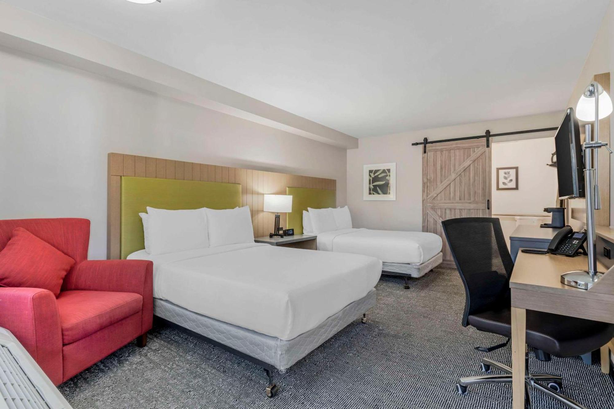 Country Inn & Suites By Radisson, Vallejo Napa Valley, Ca Экстерьер фото